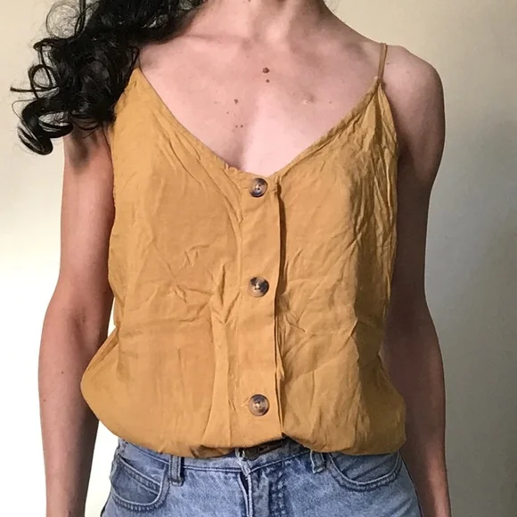Gold Tank Top - Picture 3 of 8